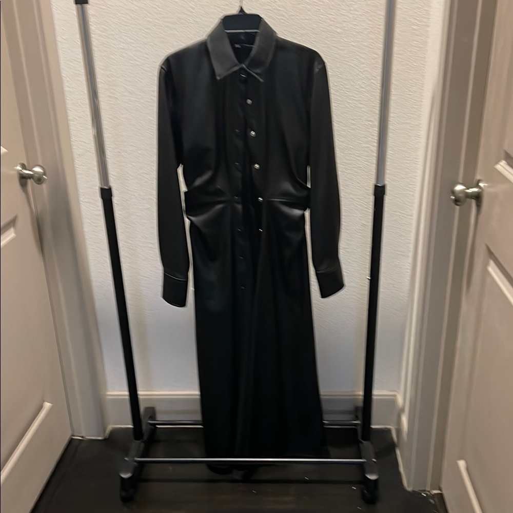 Chic Black Long Sleeve Dress